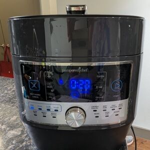 Pampered Chef Quick Cooker